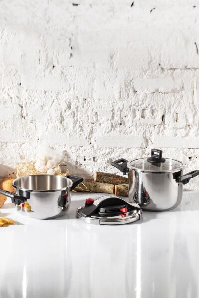 Karaca Vitola Indüksiyon Tabanlı Düdüklü Çelik Tencere Seti 4+6 Litre