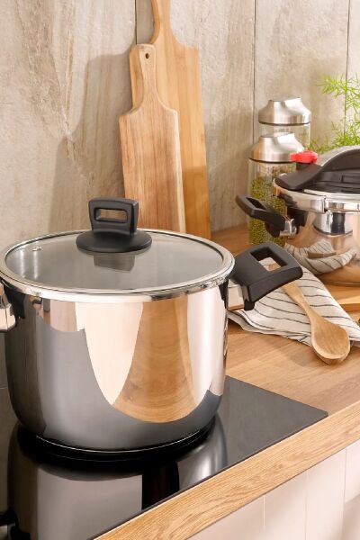 Karaca Vitola Indüksiyon Tabanlı Düdüklü Çelik Tencere Seti 4+6 Litre