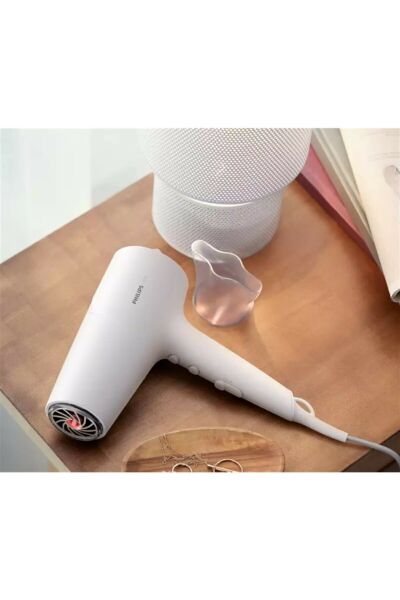 Philips BHD500/00 2100W Saç Kurutma Makinesi Beyaz